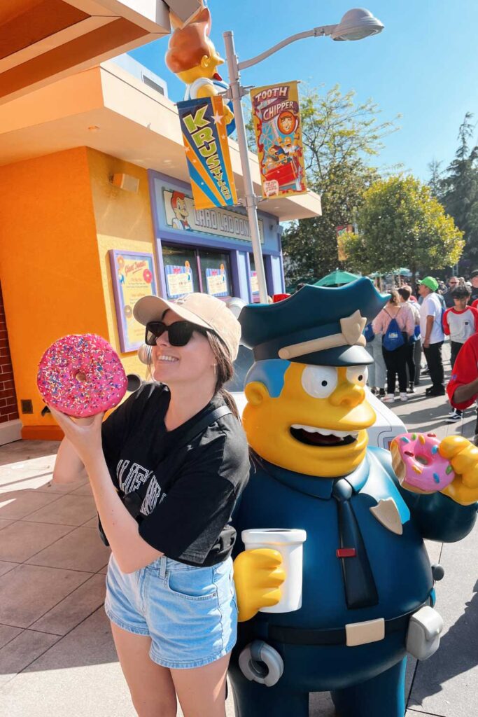 Universal Studios Hollywood: Lard Lad Doughnuts