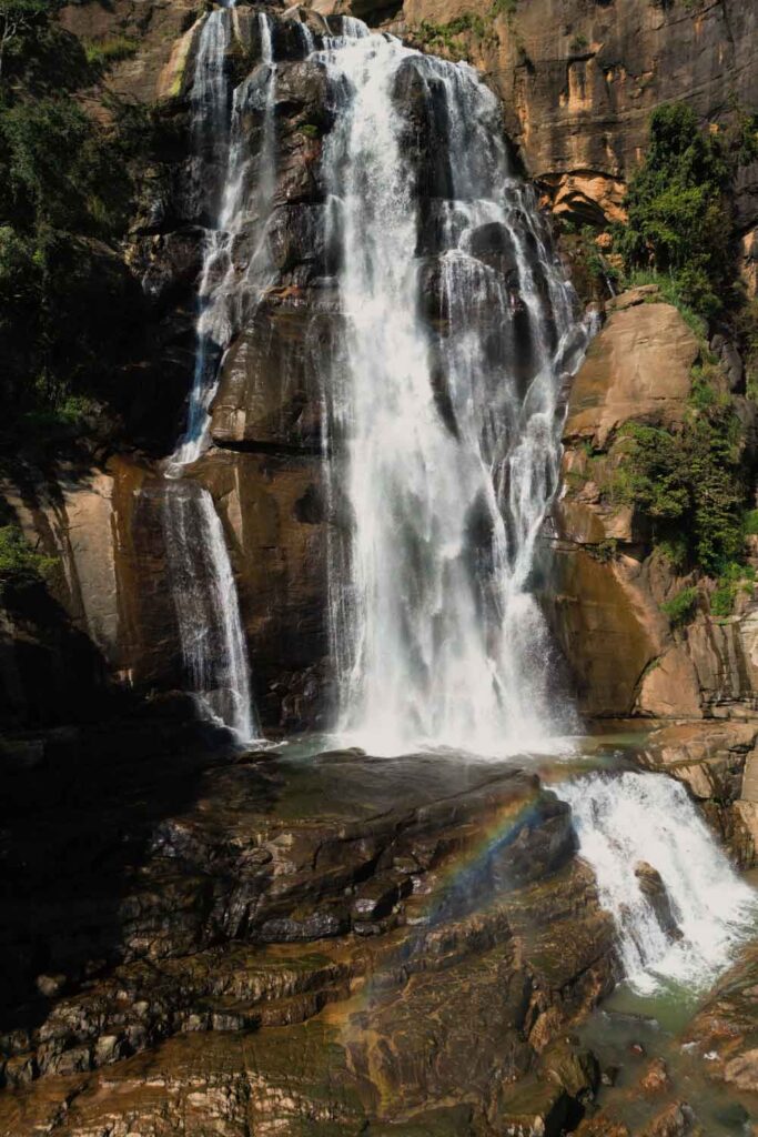 Travel guide to Ella: Ravana Falls