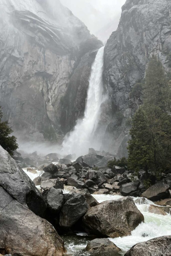 Things to do in Yosemite: Yosemite Falls Trail